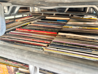 Ca. 500x Kratten met  Lp’s / langspeelplaten, 12-inch vinyl
